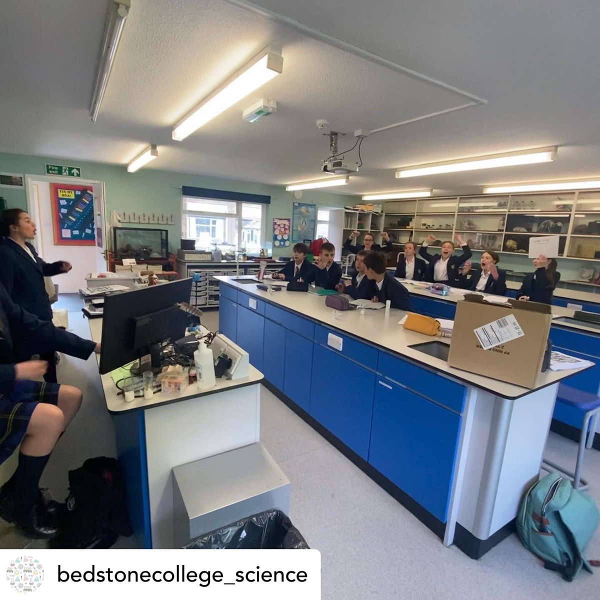 BedstoneCollege's tweet photo. @bedstonecollege_science Year 7 biologists had great fun taking part in the ‘who wants to be a millionaire’ end of topic quiz! #fun #interactive #teamwork #quiz #biology https://t.co/9wrqj46NDY