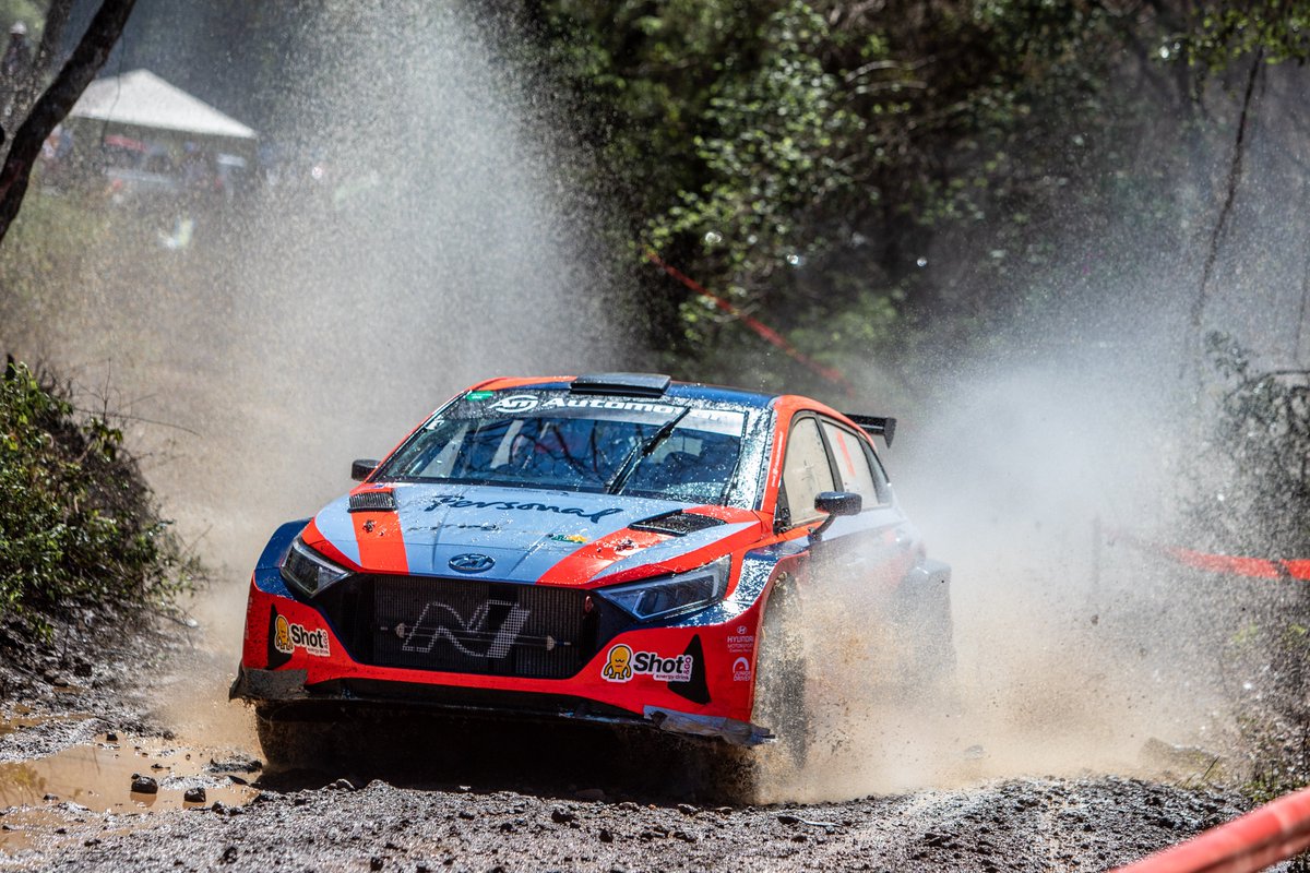 Automotor_py's tweet photo. Comenzamos la semana con estas postales de lo que fue el #RallyTransItapúa 🔥
Ya nos preparamos para lo que se viene porque esto todavía sigue 😎
#HyundaiPy #RallyPy #MZR #DTA https://t.co/sFa7gEaIYs