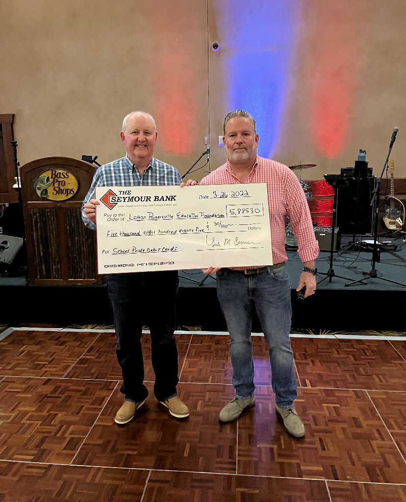 LoganRogersville SD on Twitter "The Seymour Bank presented LREduFdn