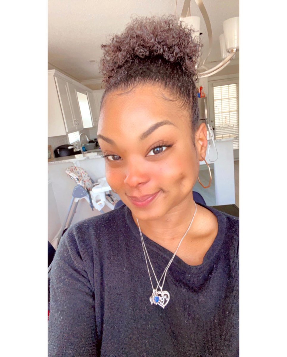 ShyMillz_'s tweet photo. Black womens hair? TOP TIER ✨
Black women? TOP TIER ✨#Quitplayingwithus #nigerian #dimples #curls #shymillz https://t.co/4VsttgSkWm