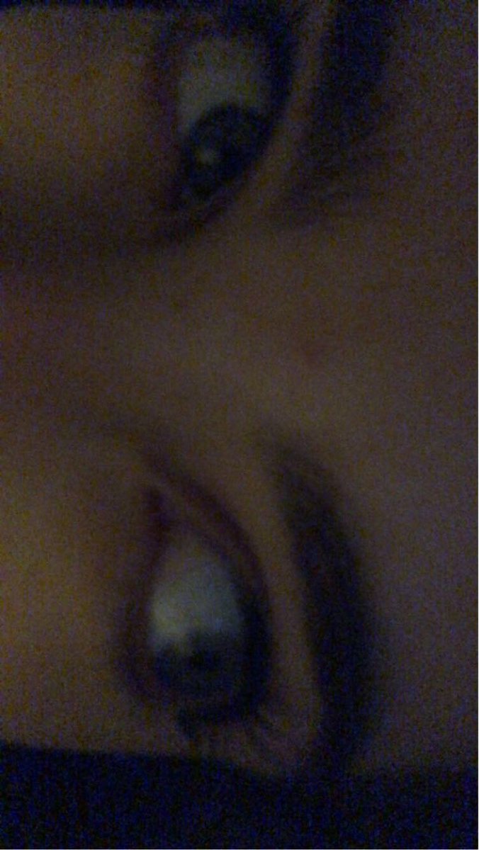 miczelk's tweet photo. i see you
#whatjusthappened #eyes https://t.co/yw8RTHRJ3C