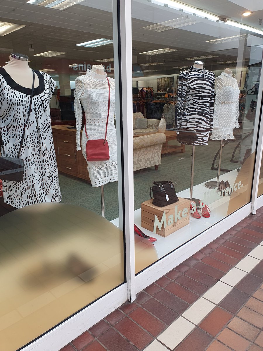 Some glamorous dresses on store today ❤
Wow factor 💥
We have a great selection of quality dresses 👗
Big brands at low prices 😍
Dont miss out spring is just around the corner 🌞🕶
#charityretail 
#teessidehospice