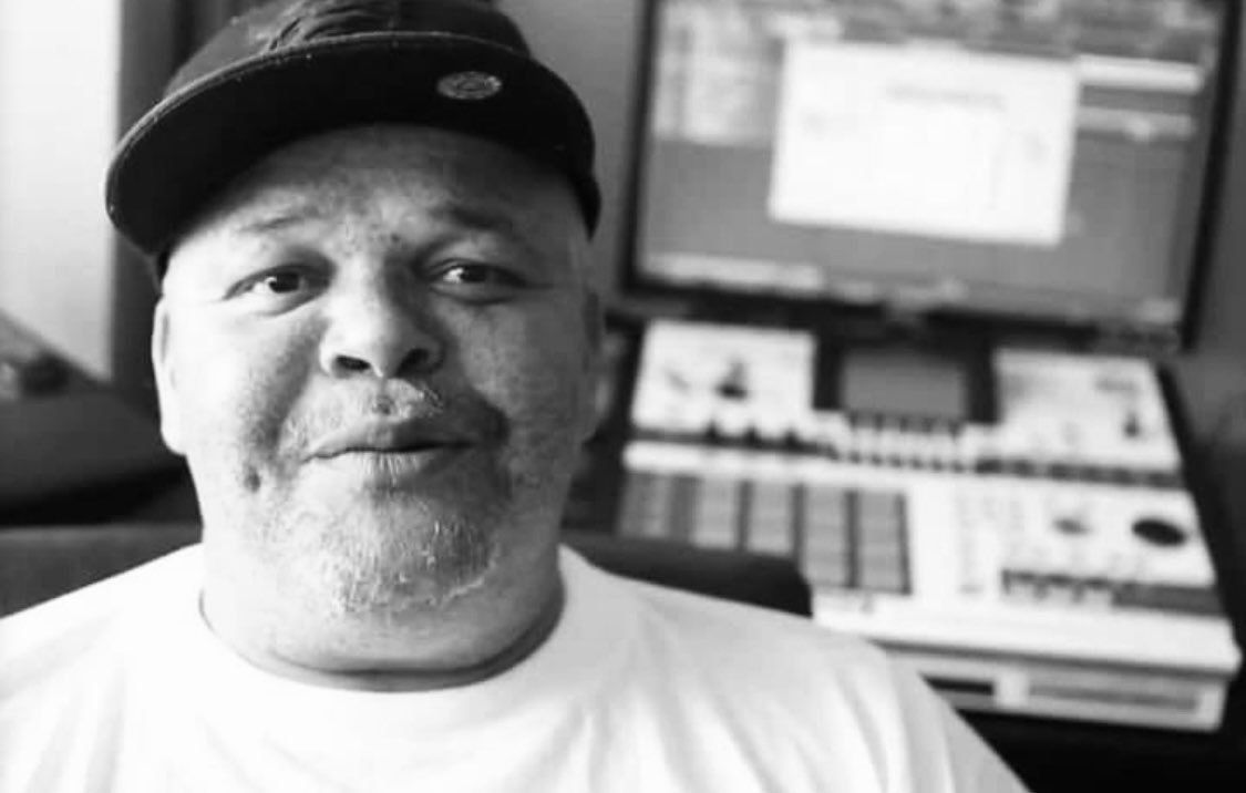 GrownUpRap's tweet photo. Rap History: DJ Ready Red, born March 28, 1965. https://t.co/WTooQal7uU