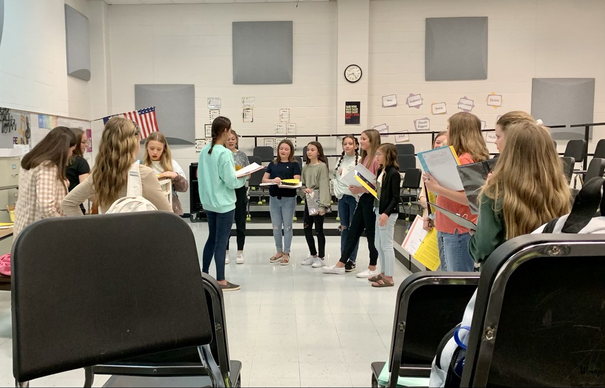 We love to see our Varsity Girls helping out our Beginners with auditions for next year... totally unprompted and before school. These are our next generations leaders! #GISDgr8ness <a href="/AMSpirates/">AMS</a> <a href="/granburyisd/">Granbury ISD</a>