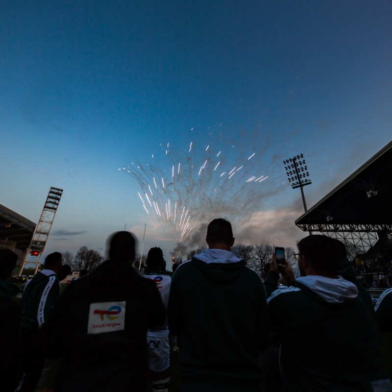 SectionPaloise's tweet photo. 📸 Retour sur Section-Perpignan et les 1️⃣2️⃣0️⃣ du club avec les photos de @RomainPerchicot et Alexis Borthiry.

#SPUSAP #TOP14 #HonhaSection #EnVertEtContreTous