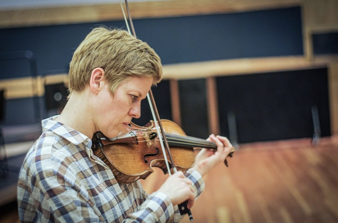 Stradivari_1704's tweet photo. @LesSiecles @fxrroth Entre Barcelona et Arras,
halte à @LaSeineMusicale pour @fxrroth et @LesSiecles dans le studio-1 @RiffxSbo pour capter :
🔴🎙
STRAVINSKY
Concerto pour violon avec Isabelle Faust 🎻
« Pastorale for violin &amp; wind quartet »
« Apollon Musagète »
« Three pieces for string quartet »
💿 https://t.co/CbHI0LEWBz