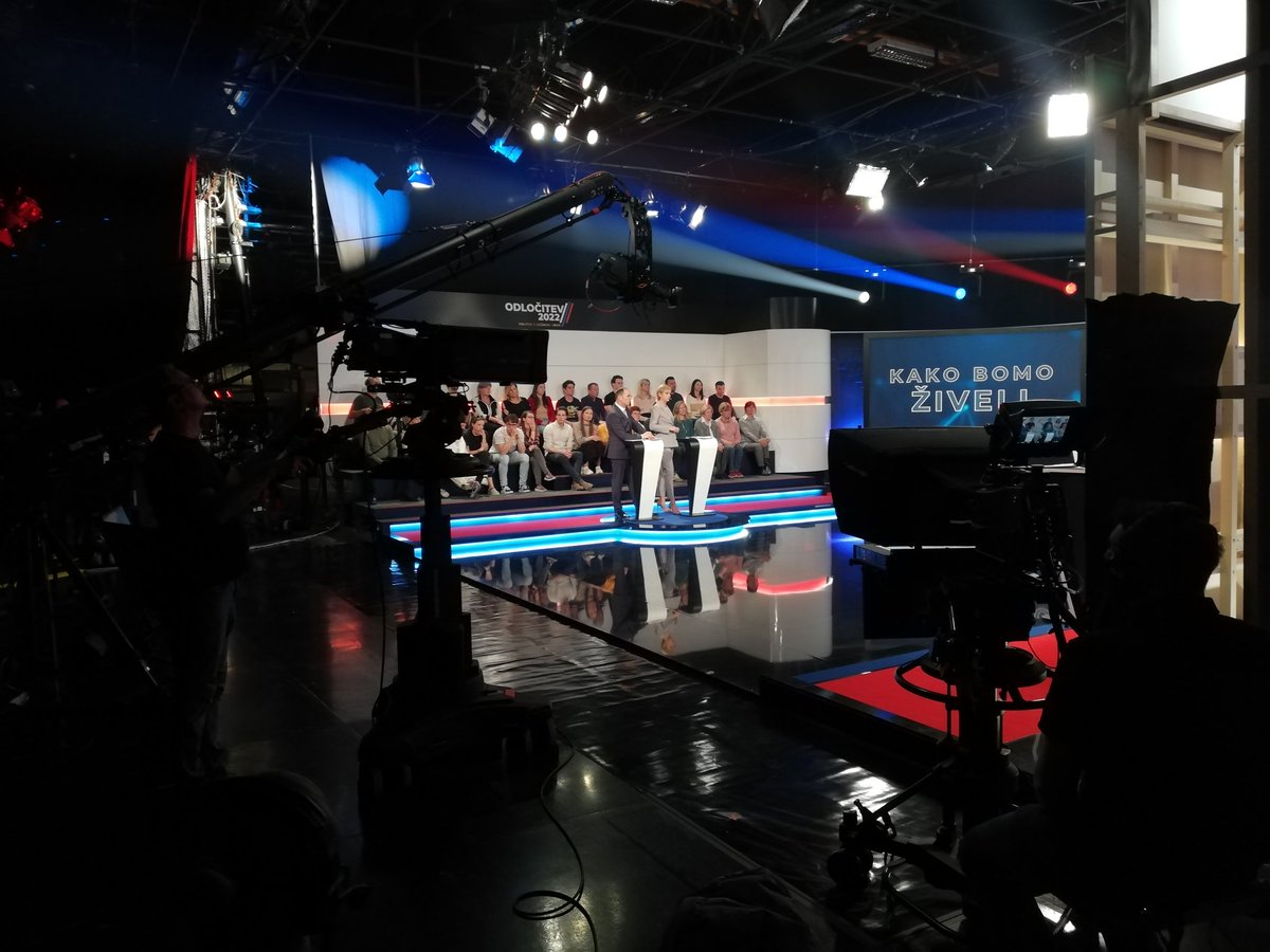 Gospod in gospa televizija #EdiDarja <a href="/24UR/">24UR</a> <a href="/24ur_com/">24ur.com</a> #soocenje #odlocitev2022