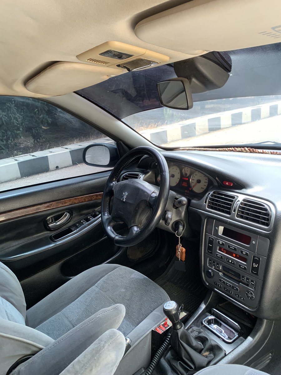 SarkinMota_AMF's tweet image. I beg of you Please retweet this beautiful machine 🤩

Extremely clean Peugeot 406 2004 manual drive that comes with siren 

📍:ZARIA ‼️

💰: 1.5M only 

Please help me retweet this 🙏🏾 I take God beg una