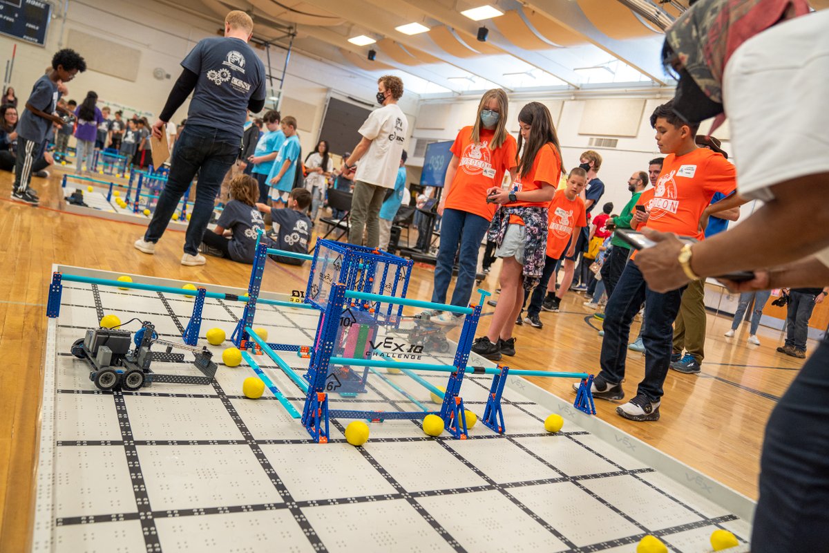 YOU helped spark creativity &amp; joy in our students at this year's Robocon event! 🙌

Thank you so much to our donors for giving us the opportunity to sponsor this year's event where students could compete using coding &amp; robotics at West Middle School last Saturday! 🤖

#CCSDK12