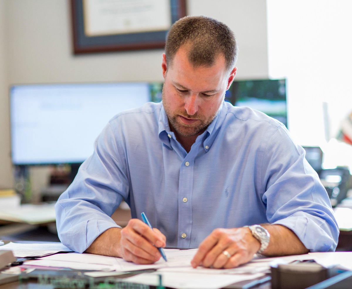 carltonconst1's tweet photo. This article highlights Matt Carlton who is on the board for Baptist Health's newest hospital Baptist Medical Center Clay. Give it a read!
 
https://t.co/ExIqFQPWMZ https://t.co/xENFsnQKbc