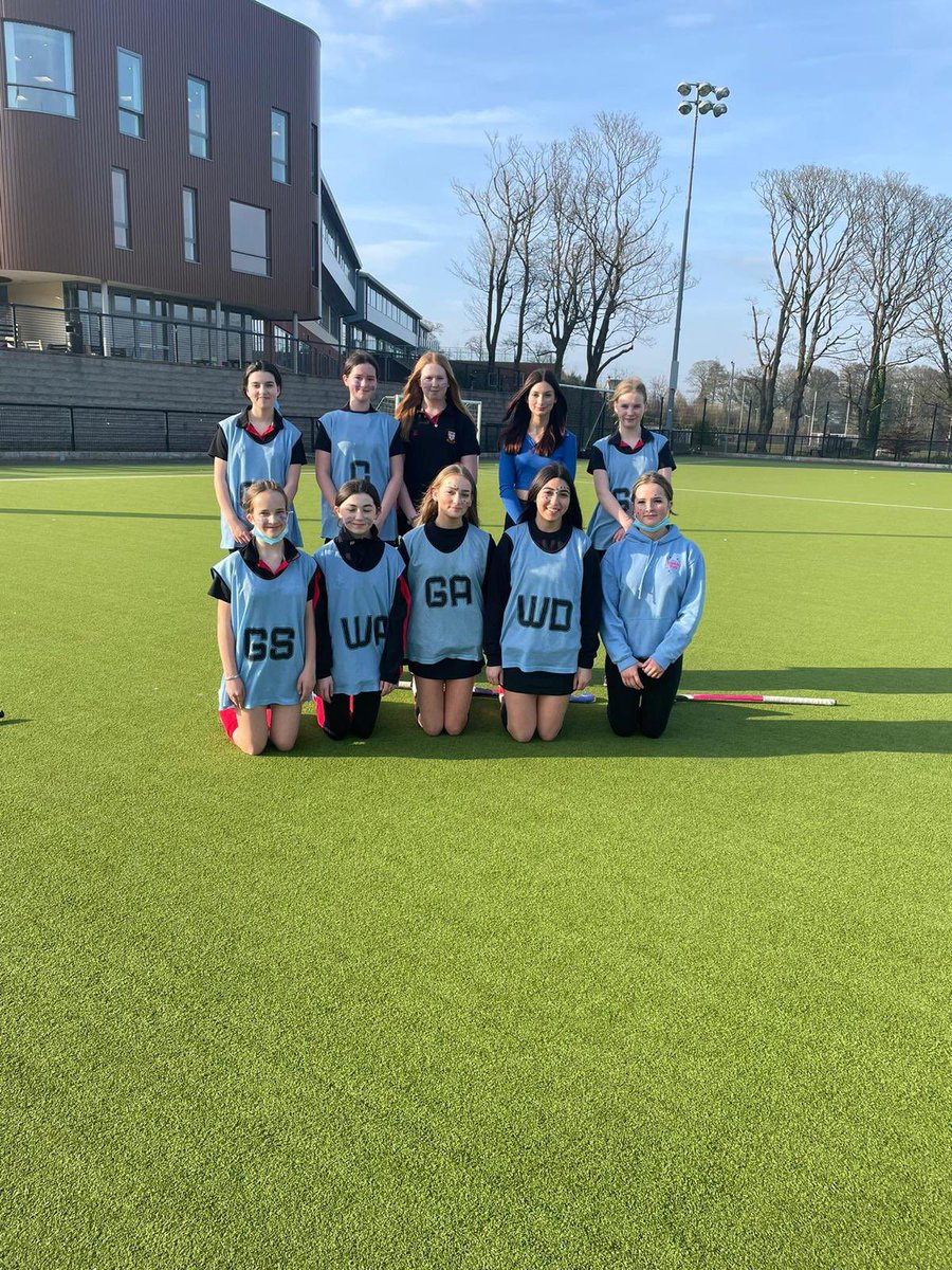 LaganPe's tweet photo. Junior house hockey in the hot sunshine! House colours were worn with pride, fun and camaraderie. Great goals and super team effort!!
π΄ππ’ππ΅ππ‘ #Ardnavalley #Forge #Loughview #Shawsbridge #LCB @lagancollege https://t.co/4ZYTVuDx0Y