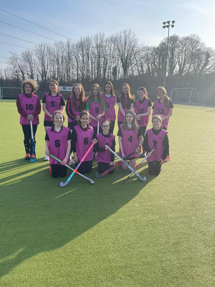 LaganPe's tweet photo. Junior house hockey in the hot sunshine! House colours were worn with pride, fun and camaraderie. Great goals and super team effort!!
π΄ππ’ππ΅ππ‘ #Ardnavalley #Forge #Loughview #Shawsbridge #LCB @lagancollege https://t.co/4ZYTVuDx0Y