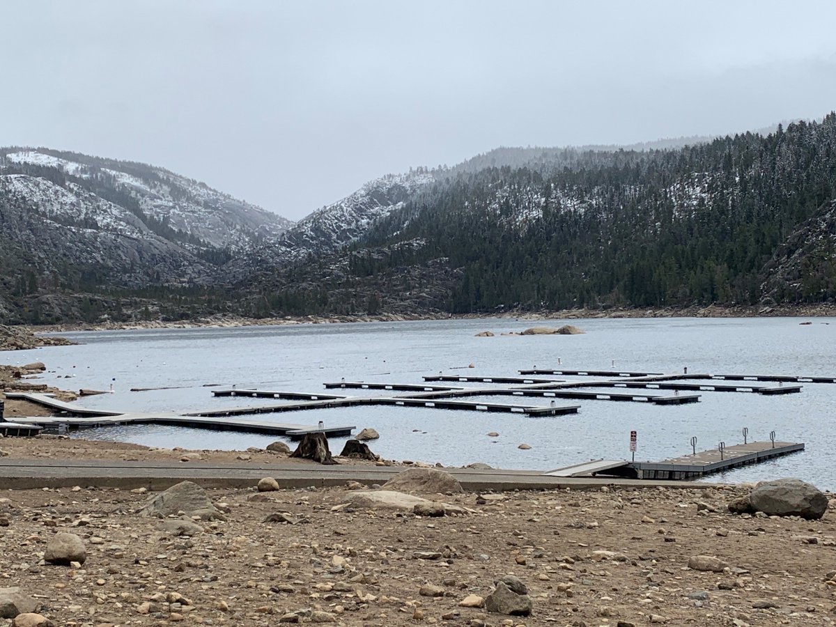 Stanislaus_NF's tweet image. The water is rising quickly at Pinecrest Lake. The boat launch is now in the water! This photo was taken today. March 28, 2022.

#pinecrestlake #usforestservice #snowmelt
