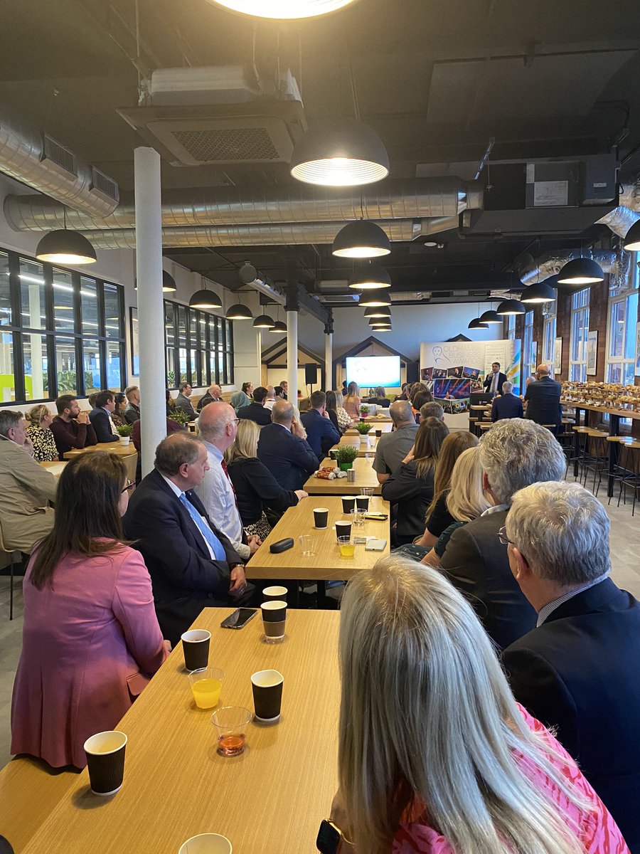 PearsonSFA's tweet photo. Well the countdown is well and truly on after tonight’s @OldhamBA launch event hosted by @ultimateproduct. As headline sponsors for the main event in September @Pearson_SFB @PearsonSFA Chris Burke spoke about the importance of supporting the awards. #OldhamBA https://t.co/dzkQ1YeclD