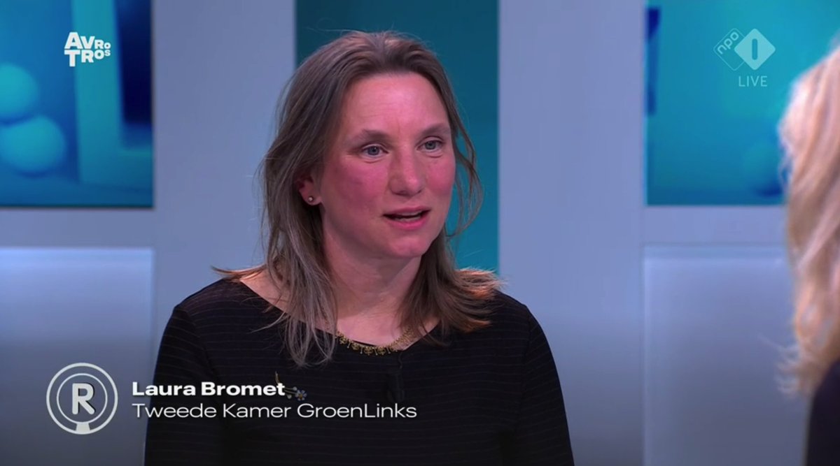 Schade aan Friese woningen door bodemdaling in <a href="/avrotrosradar/">Radar</a>. Het <a href="/wetterskip/">Wetterskip Fryslân</a> wil veenweide-waterpeil nog niet verhogen. @LauraBromet "Een hoger waterpeil is ook een goed middel om emissies te voorkomen". Boeren kunnen betaald worden voor koolstofvastlegging via de <a href="/natCO2markt/">nationaleCO2markt</a>