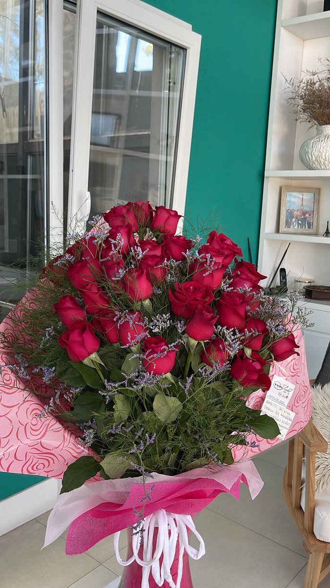 BLONDIE ™️🌟🦋¯\_(ツ)_/¯🦁🩵🤍🩵🙈🙉🙊 tweet media