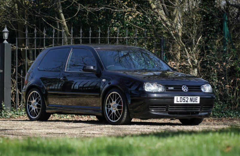 collectingcars_'s tweet photo. 🇬🇧 *LIVE AUCTION*

This is a solid example of the rare 25 Anniversary Edition Mk4 VW Golf GTI, which sharpens up the driving experience of the standard car with bigger brakes.

Details: https://t.co/vhmO9HwA82

#CollectingCars https://t.co/4qUA8cThIS