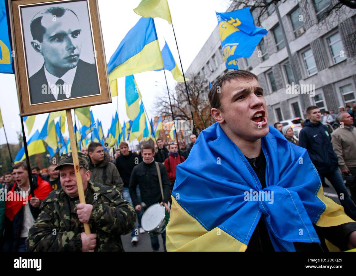 Современный бандеровец. Упа бандера. Современные бандеровцы. Упа бандера. Современный бандеровец.