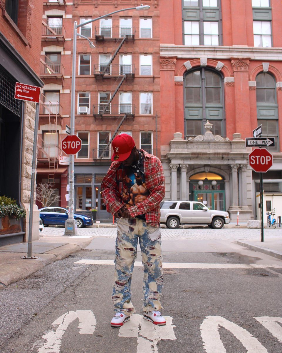 HumbleVisions_'s tweet photo. 💎#humblevisions #streetphotography #streetphotographer #photography #soho #NYC https://t.co/dsY5BXf1C5
