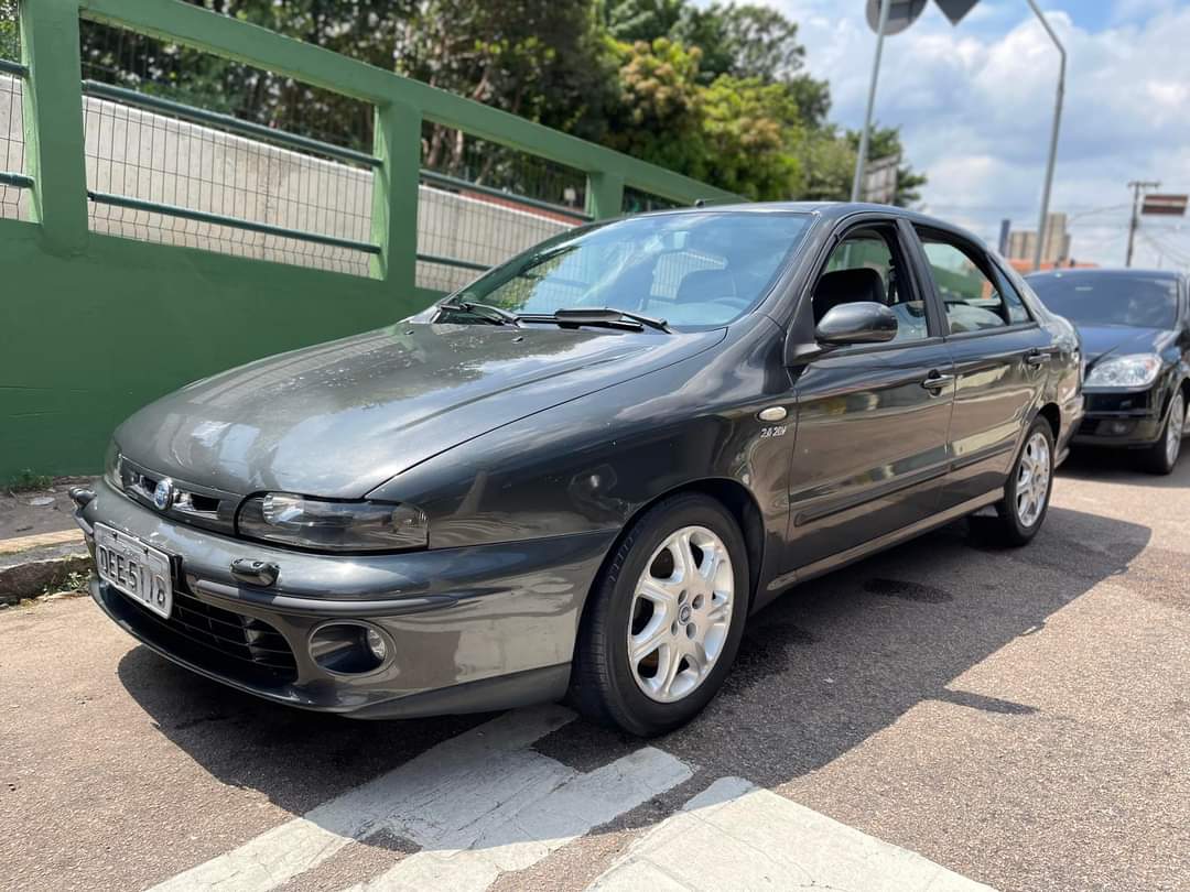AutoLegendz's tweet photo. Fiat Marea sedan
Motor: L5 2.4 20V DOHC N/A
Potência: 160cv a 6000rpm
Torque: 21Kgfm a 3500rpm
0-100km/h: 9,8s
Vel. Máxima: 205km/h
Peso: 1335kg
Tração: dianteira
Produção: 1999-2007
Peso/Potência: 8,3kg/cv
Médio: R$16k(BR)
País: Itália https://t.co/vbDmV4GUTe