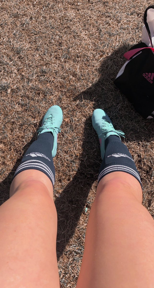Josie (@josieloosvelt) on Twitter photo trying something new!!⚽️🥅🤍 #yorkdukes <a href="/DukeGirlsFutbol/">York Duke Girls' Soccer</a> <a href="/MiaBurke30/">Mia Burke</a> <a href="/rylyncast/">Rylyn Cast</a> <a href="/anna_briggs__/">Anna Briggs</a> trying something new!!⚽️🥅🤍 #yorkdukes <a href="/DukeGirlsFutbol/">York Duke Girls' Soccer</a> <a href="/MiaBurke30/">Mia Burke</a> <a href="/rylyncast/">Rylyn Cast</a> <a href="/anna_briggs__/">Anna Briggs</a>