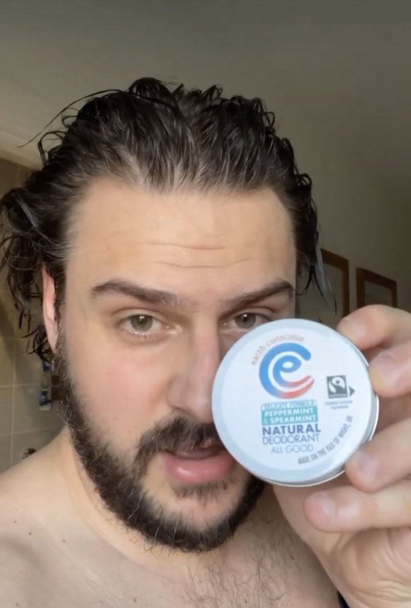 Earth Conscious tweet media