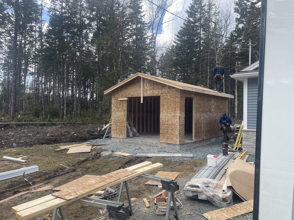 ***Update***
Further to our earlier post…..not bad for 2 guys in 6 hours! #newgarage #newgarageconstruction #garberconstruction