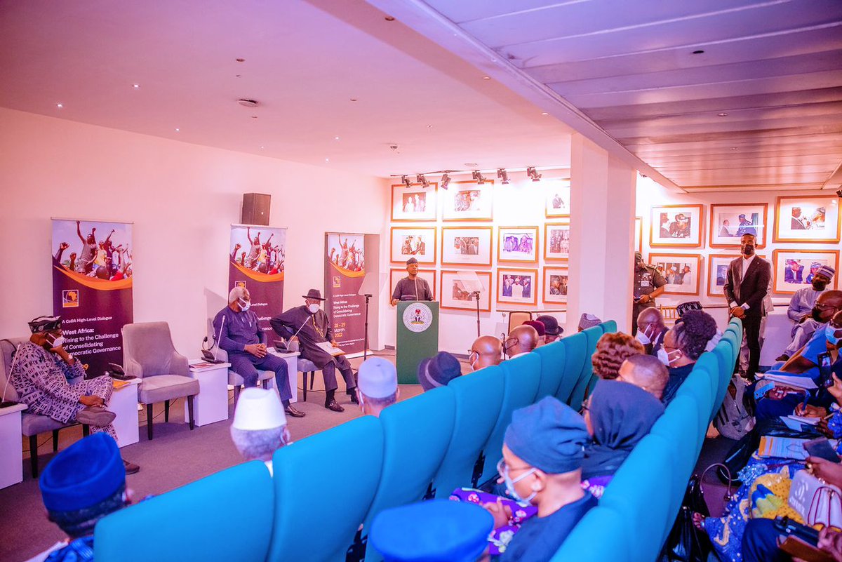 ProfOsinbajo's tweet image. A democratic government guarantees security and prosperity for its people. The recent spate of military interventions across our continent calls for a moment of reflection on our democratic progress and institutions.