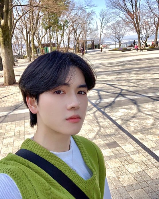 yse ᯅ̈ ia tweet media