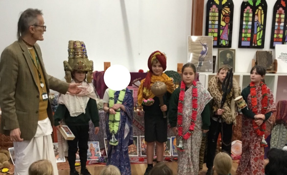 Our Year 3/4 children had an amazing time launching their RE learning today. They were engaged in the stories,sights and sounds of Hinduism with Krishna and Indri.They learned about Hindu gods and the ways Hindus worship.They experienced music, dance and traditional dress.