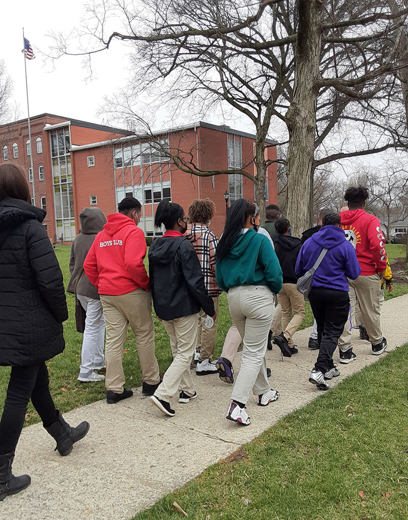 AccessAcademies's tweet photo. A special thanks to the Admissions team @GreenvilleUniv (Victoria Clark, Pedro Valentin, Josiah Shuffett, and Cassidy Awalt) for hosting our 8th graders on campus last week. We had an exciting day that included an admissions presentation, a tour of campus, team-building... https://t.co/TCrwAJdTnd