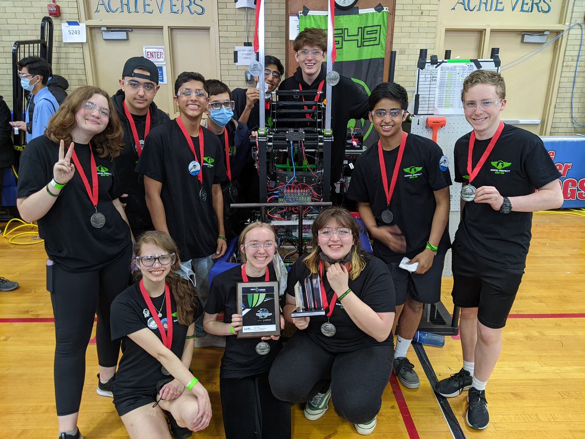 team_5549's tweet photo. AND JUST LIKE THAT WE’RE GOING TO DISTRICT CHAMPIONSHIPS! 
Thank you so much to our team mates Team 8230 &amp; 1719 in Week 1 for a semifinal finish and Team 1885 &amp; 2199 in Week 4 for a FINAL finish! Congrats to everyone for an amazing season and see you on the playing field 💚🖤 https://t.co/kQY664w3eF