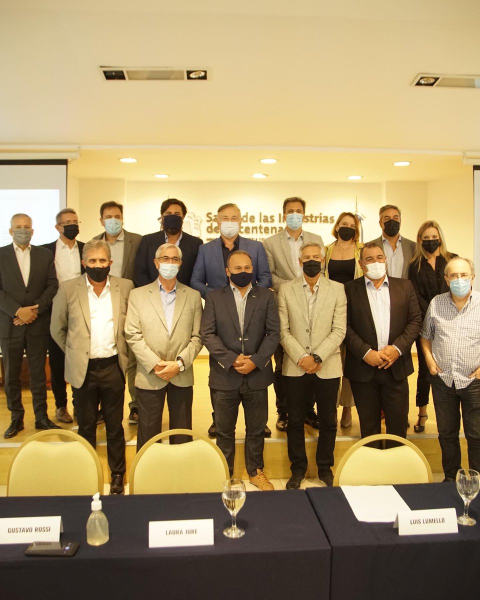 Participamos de la presentación del Clúster de la Construcción de Córdoba que es resultado del trabajo conjunto entre los referentes de la cadena de valor del sector, los actores privados, públicos y académicos.