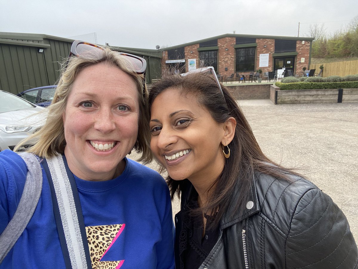 Here’s a big whoop whoop to <a href="/kathryntylerDM/">Kathryn Tyler</a> &amp; <a href="/NikkiJCochrane/">HeyNikki</a> for bringing us together! After 6mths of mentoring this bewt, it was fabulous to meet <a href="/simki/">Simki Barr</a> in the flesh as we plot for the future! #workthatworks at its best! #grateful #digitalmums #watchthisspace