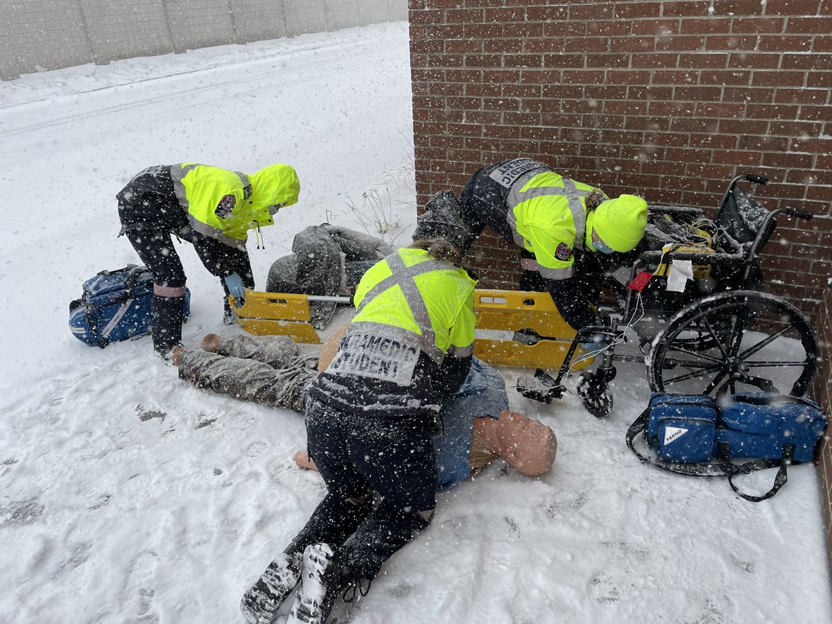 Chris Slabon tweet media