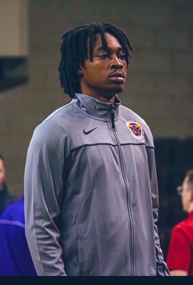 arrenholz22's tweet photo. Our Volunteer GA is seeking a paid GA/Assistant spot! He’s a great young coach that is well connected

✅2x Captain at MSU with 2 NCAA appearances 
✅winningest player in Fenwick history with 102 wins 
✅Chicago Catholic League North Player of the Year
✅played AAU with IL Wolves https://t.co/ez41zyKy7K