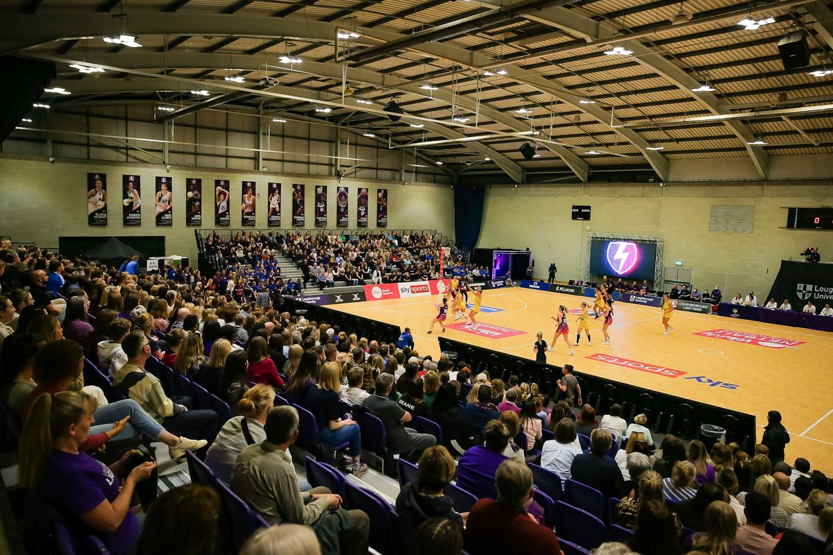 marynubas2's tweet photo. RestπΆβπ«οΈ.Resetπ
πΏ.Challenge πͺπΏ.
Again π
As always lightning fans the turn up was amazing π ππΏ
@LboroLightning
π· @benlumleyphoto
#VNSL2022
#netballfam
#lightningfamily
#NetballChaos https://t.co/xFYEYU0wWL
