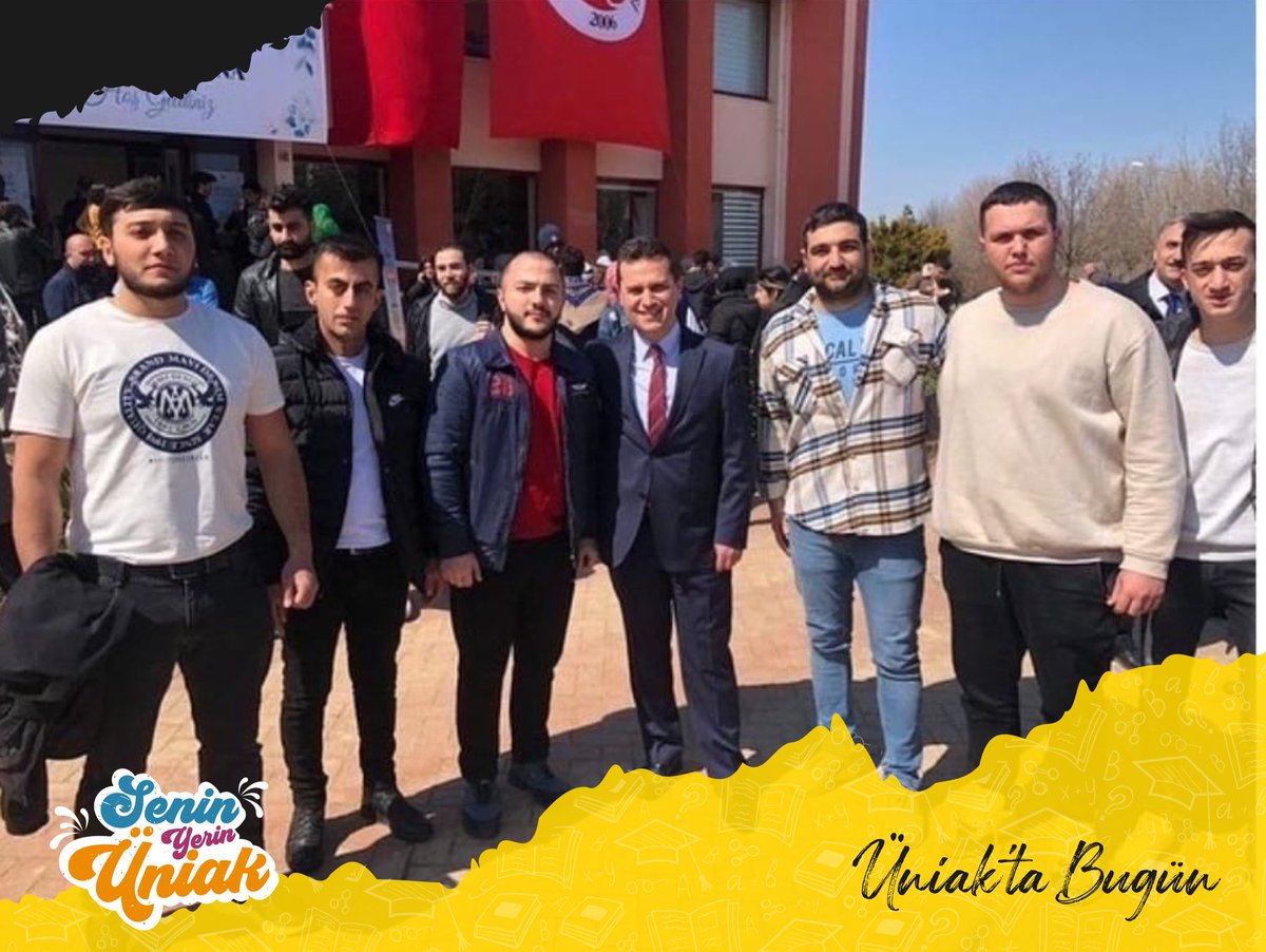 UniakGM's tweet photo. ÜniAK’ta Bugün 😎

Düzce teşkilatımız, Belediye Başkanlarıyla beraber; mağara, antik tiyatro ve müze gezisi düzenledi 🏛🎟

Malatya, milletvekilleriyle buluşma gerçekleştirdi ☕️🌳

Yozgat, kütüphane ziyaretindeydi📚📖

Kastamonu, rektörle birlikte Nevruz kutlamasındaydı 🍃🎉 https://t.co/cnQLmL06B9