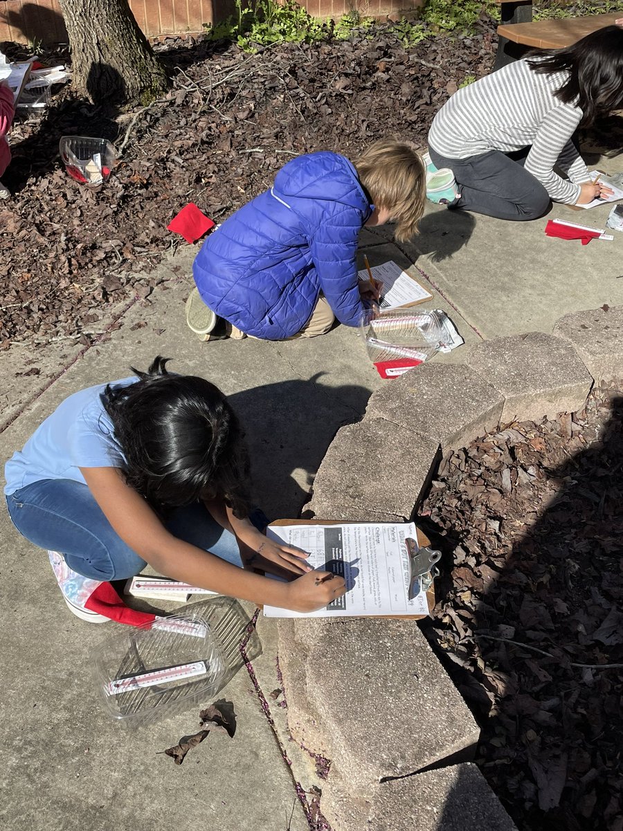 PowellinPrimary's tweet photo. My scientists were hard at work collecting temperature data.  We love science outdoors! #thirdgrade #heatunit #sbcebobcats #teachertwitter https://t.co/9p5pRf1CBw