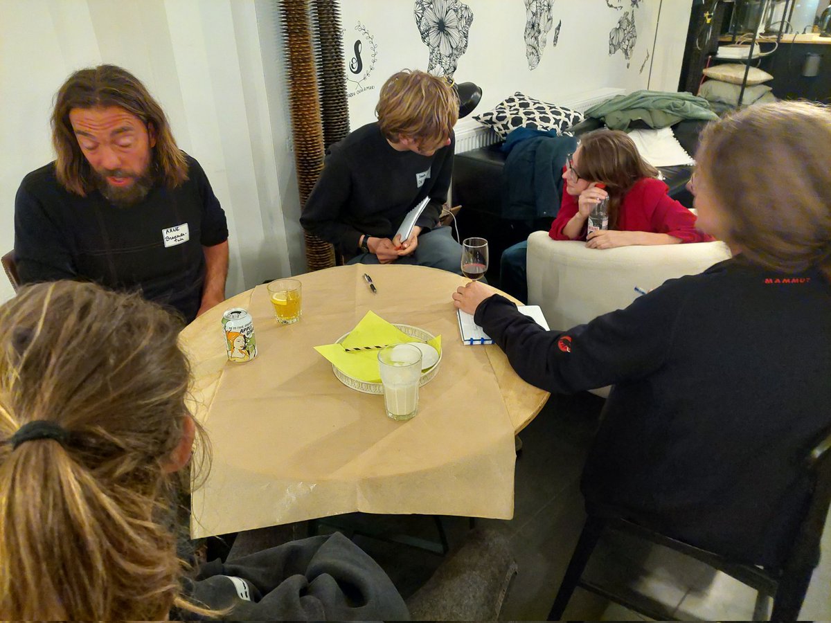 CommonsLabA's tweet photo. Alweer superboeiende #voedselraad  in Antwerpen #foodascommons #cityascommons https://t.co/7EJ9r2n8dY