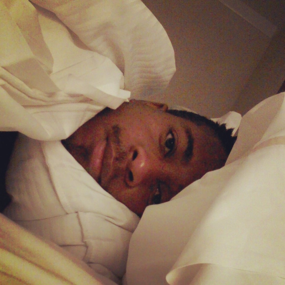 LerinGaines's tweet photo. And I Keep Givin' My All
So Tired, So Tired, So Tired
And I Keep Failin' In Love
How'd I Lose It?
🎵🎶🎵🎶🎵🎶🎵🎶🎵
#FailingInLove #MJB #GMG #SoTired #GoodMorningGorgeous #Enough #GoodMorningGorgeousAlbum #TheJourneyContinues #ItAintOverTilItsOver #LifeSituations #RemixJournal https://t.co/4mCTqqsGeJ