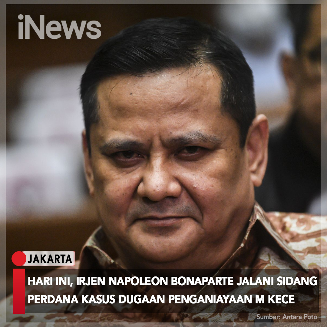 SeputariNews's tweet photo. Pengadilan Negeri Jakarta Selatan hari ini akan menggelar sidang perdana dugaan tindak kekerasan pada Youtuber M Kece. Kali ini akan menghadirkan terdakwa Irjen Pol Napoleon Bonaparte, Kamis (17/03/2022).
https://t.co/WhwIxLOXku
#IrjenNapoleonBonaparte #Penganiayaan #MKece https://t.co/30ve8rb2bH