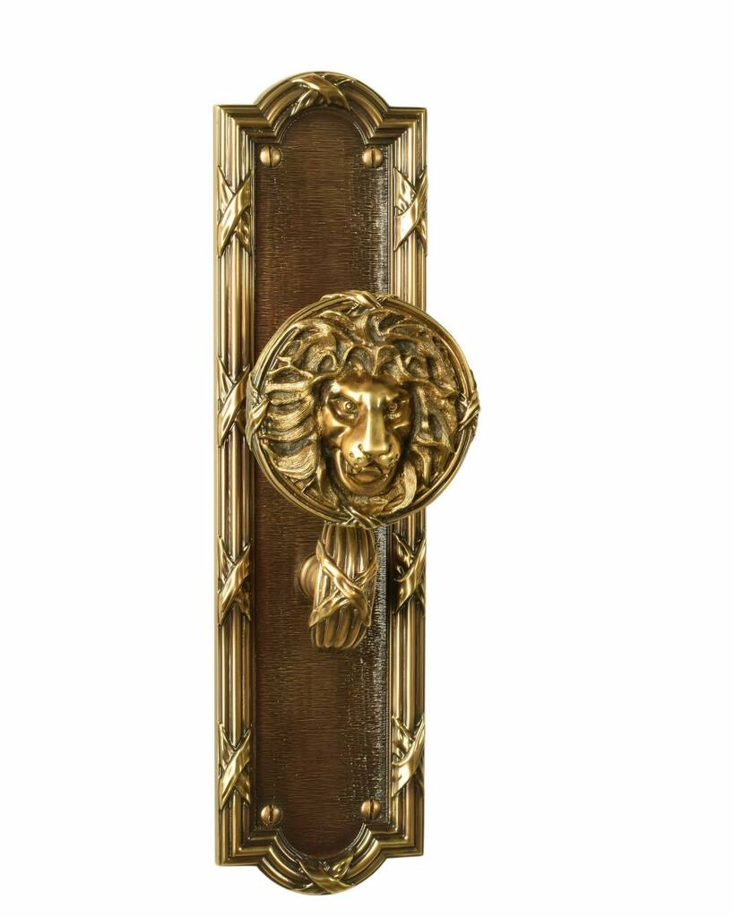 Some Ribbon &amp; Reed today. Lost wax cast Lion Head Knob on a large escutcheon with thumb turn. All fully hand chiseled. Shown here in a medium polished antique brass finish. Several projects are in the works using our Ribbon &amp; Reed suite hardware. #ribbon… instagr.am/p/CbL48TSpNen/