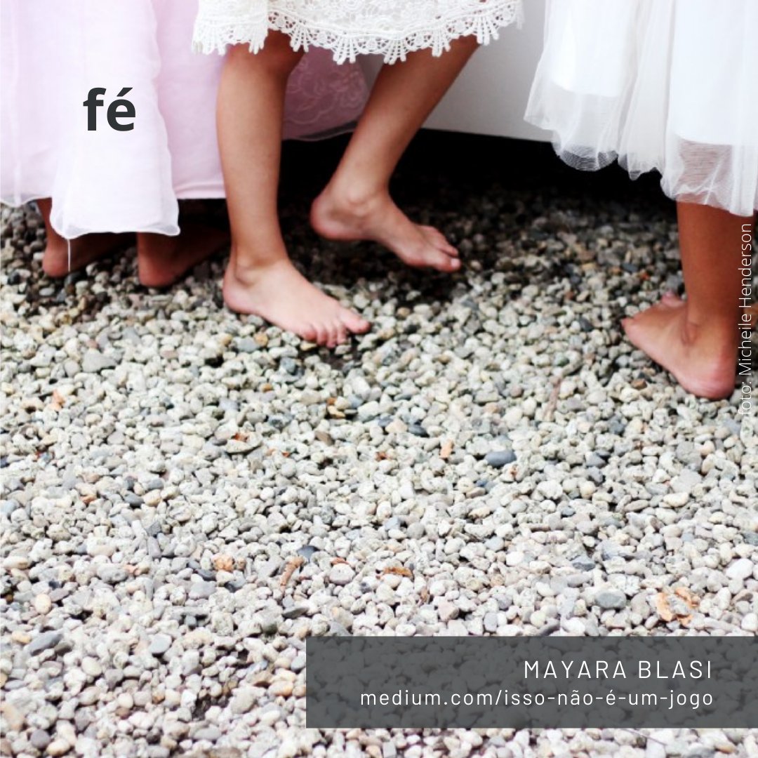 mayarablasi's tweet photo. "eu meio certeza meio será | elas pequenas mãos convictas" trecho de #fé, novo post no blog Isso Não é um Jogo https://t.co/EebJ9SqnVr #poesia https://t.co/pwk4tS7wZs