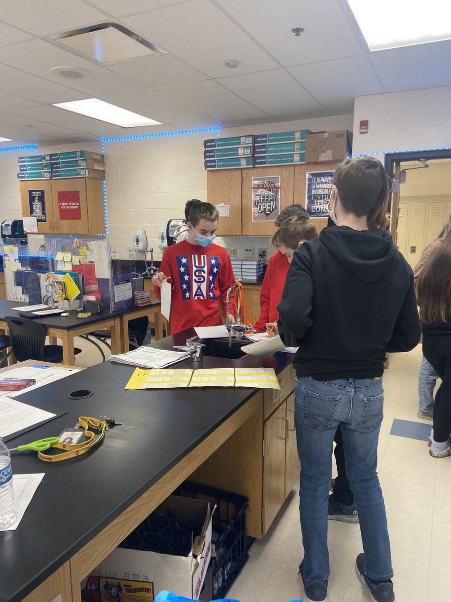 LCatJones1's tweet photo. Algebra students working together to factor polynomials during a class scavenger hunt! ⭐️ #Algebra #math #LincolnPrideWCS https://t.co/jTR8zjWz53