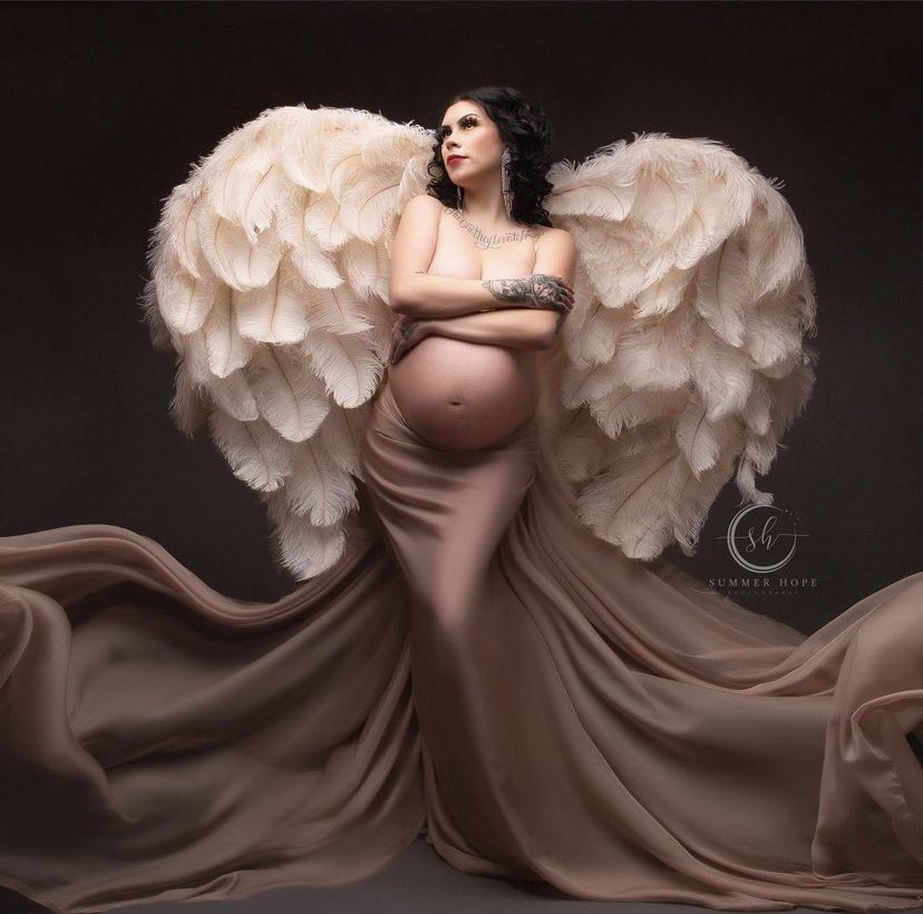 messyhxe's tweet photo. one of my maternity photos🥲 https://t.co/im5ZZwOuTO