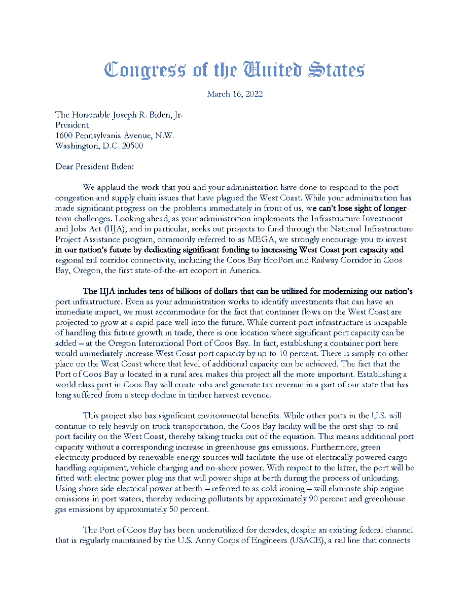 SenJeffMerkley's tweet image. A port on the rural coast of Oregon could be a key part of the solution to supply chain problems. @RepPeterDeFazio, @RonWyden, and I led the request to @POTUS to use federal funding from the infrastructure bill to create a major new West Coast container port in Coos Bay.