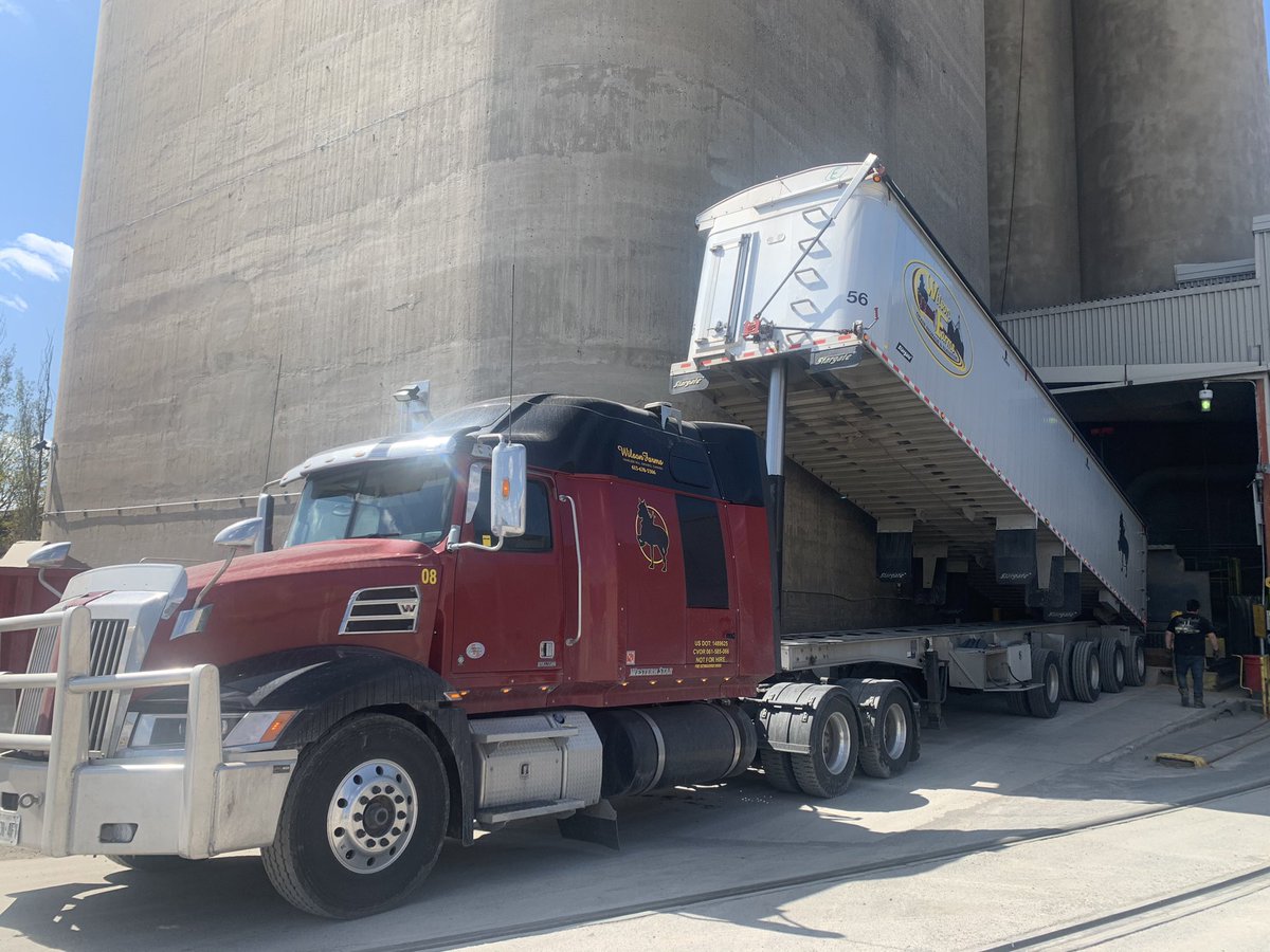 We are looking to add an AZ driver.  Hourly pay benefit package   Tweet at me for details