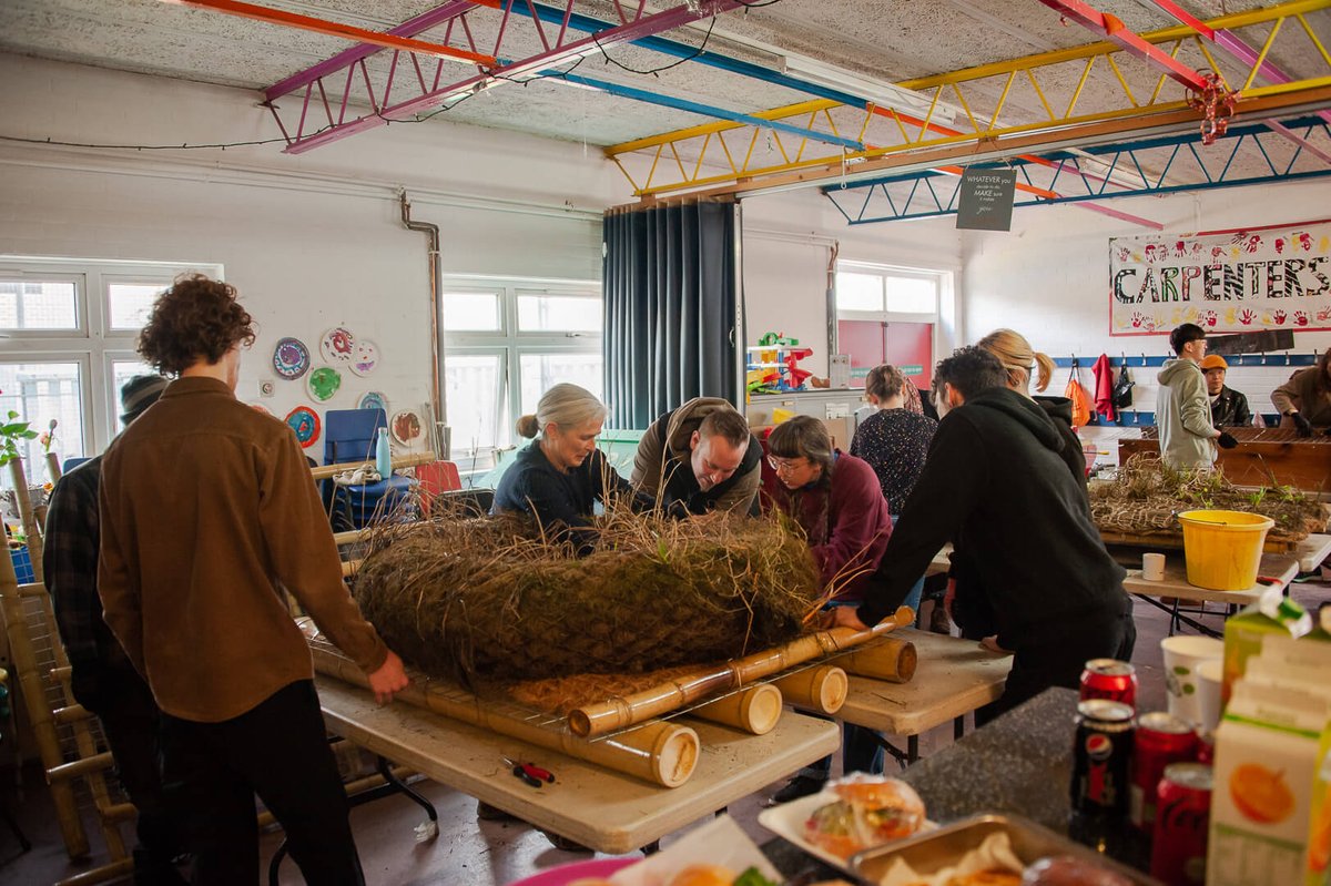 surge_coop's tweet photo. What a great day we had at the weekend building #Channelsea Community Islands!๐๏ธThanks to everyone getting stuck in and building new habitats for the river. ๐๐ฟ๐ฑ๐ป๐ฆข๐๏ธ๐๐ We'll be launching them on Wed 23rd March come and see them 3-5pm. #peoplepowerproject https://t.co/pTGjvzcVwM