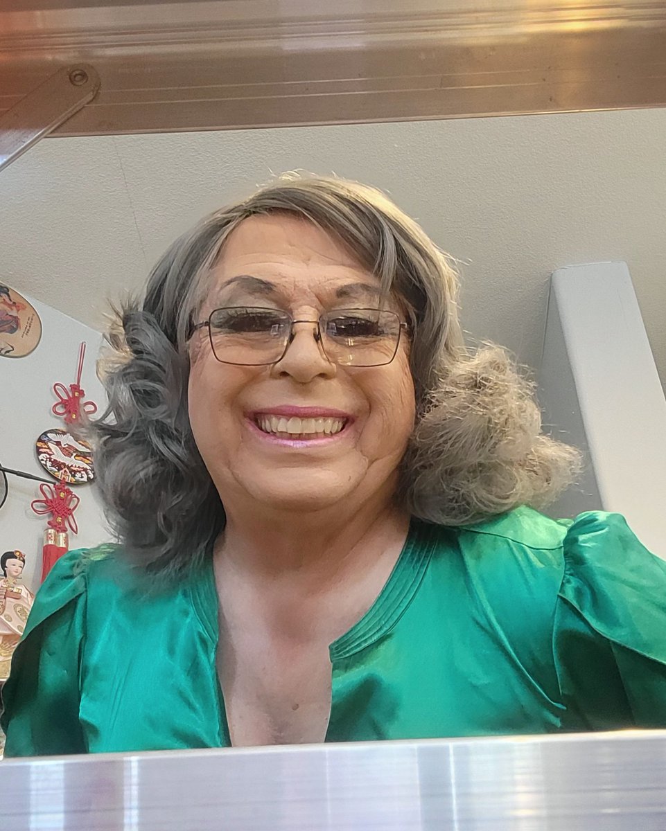 VickieLynn355's tweet photo. #crossdress #crossdresser #crossdressing #feminization #M2FCD #lesbian #translesbian #transfemale https://t.co/IgODmmJFsF